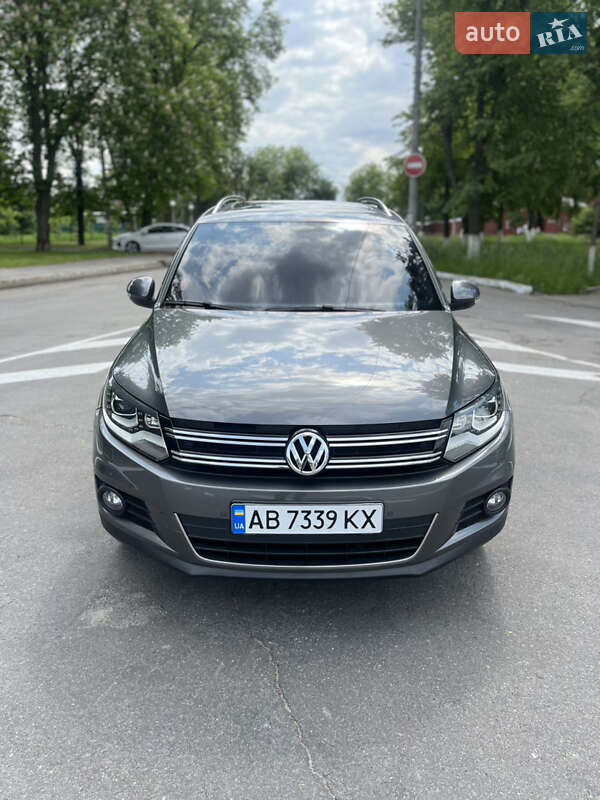 Volkswagen Tiguan (2016)