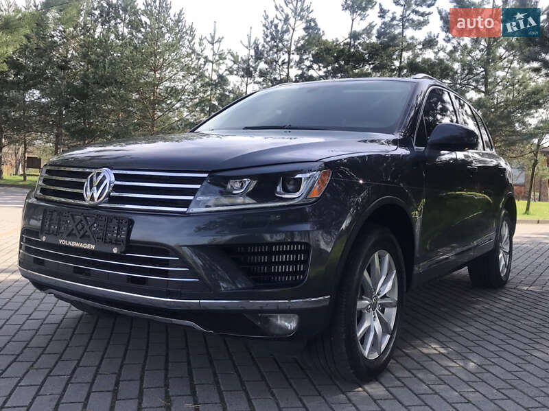Volkswagen Touareg (2015)