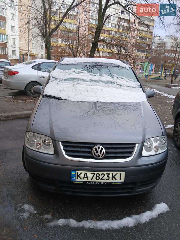 Volkswagen Touran (2006)