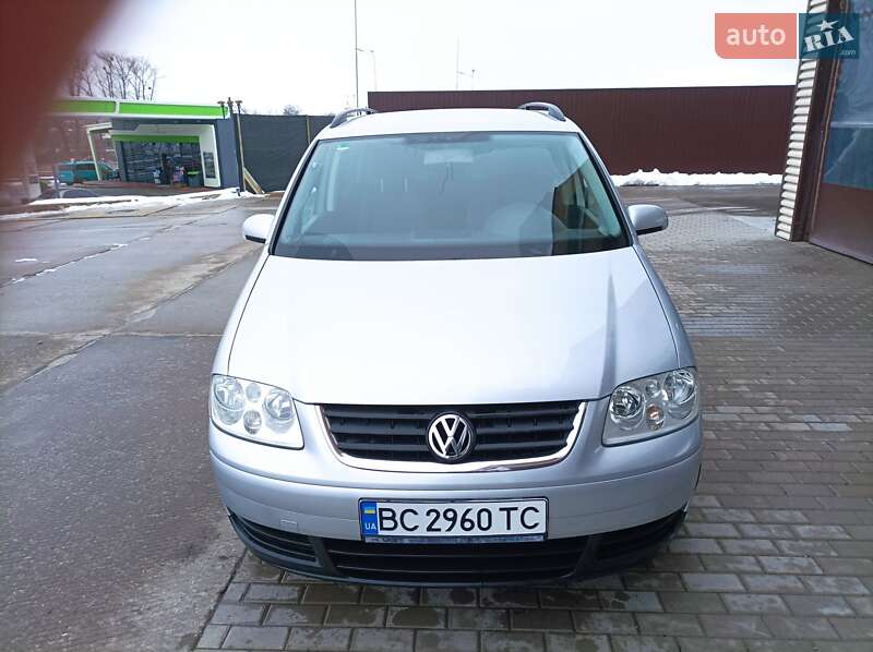 Volkswagen Touran (2004)