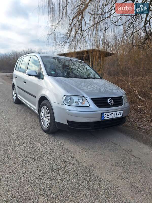 Volkswagen Touran (2004)
