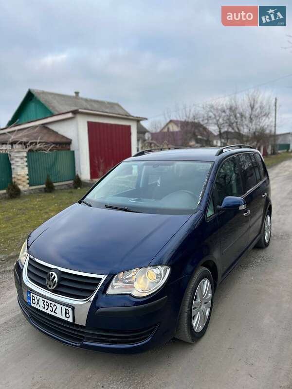 Volkswagen Touran (2007)