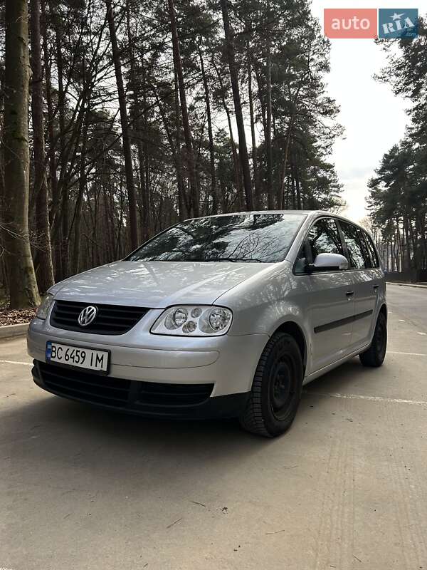 Volkswagen Touran (2004)