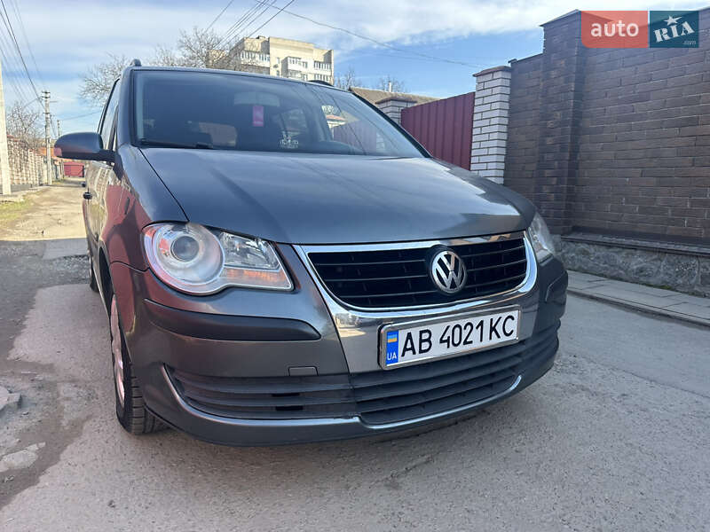 Volkswagen Touran (2007)