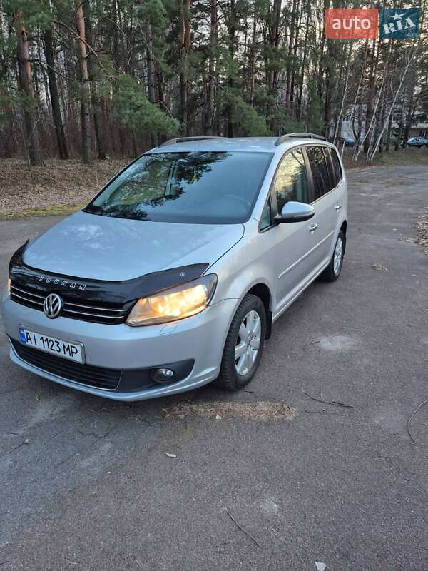 Volkswagen Touran (2013)