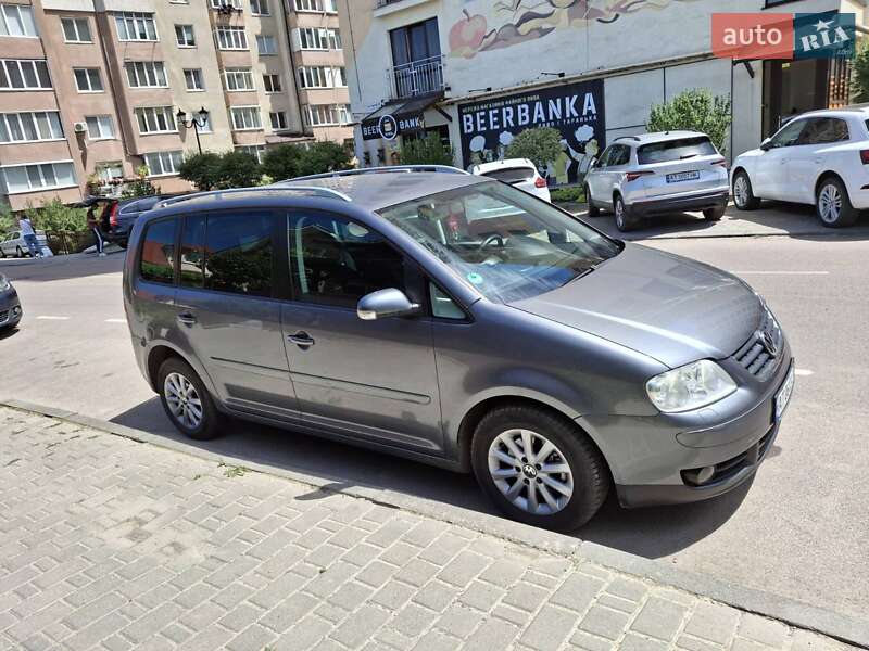 Volkswagen Touran (2004)