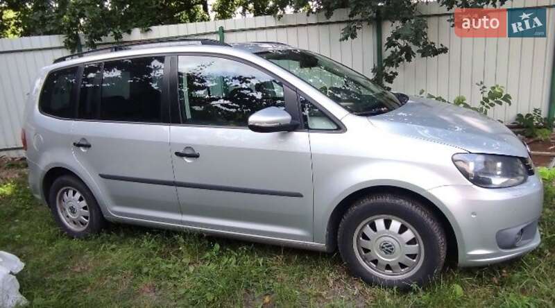Volkswagen Touran (2010)