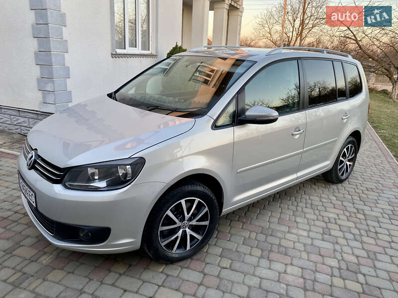 Volkswagen Touran (2011)