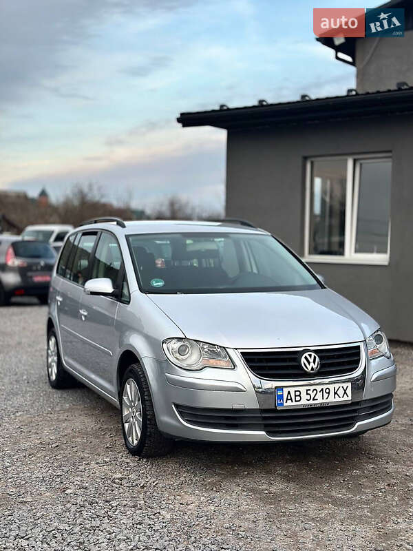 Volkswagen Touran (2007)