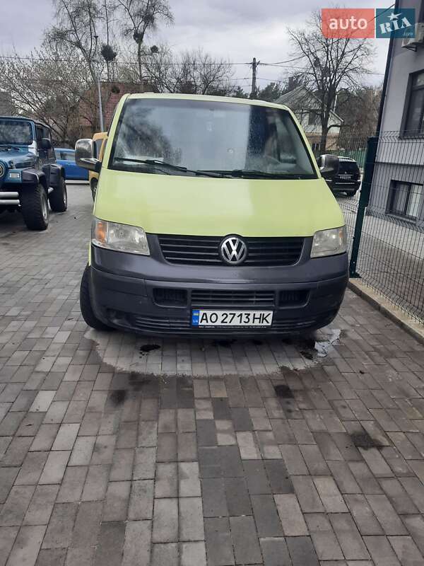 Volkswagen Transporter (2004)