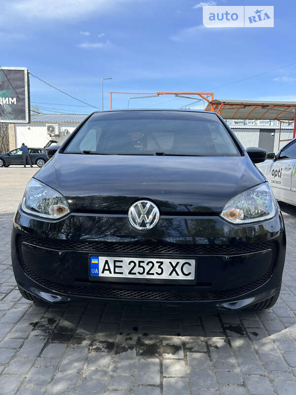 Volkswagen Up (2014)
