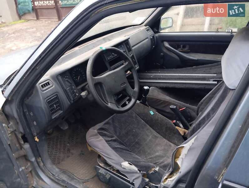 Volvo 460 (1993)
