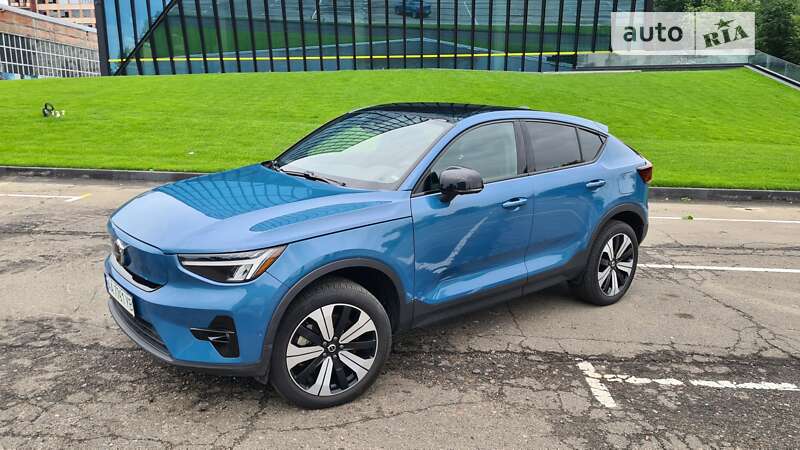 Volvo C40 recharge (2023)
