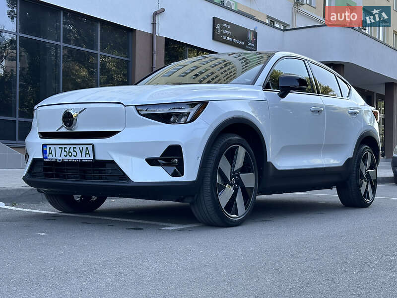 Volvo C40 recharge (2022)