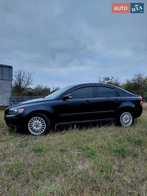 Volvo S40 (2006)