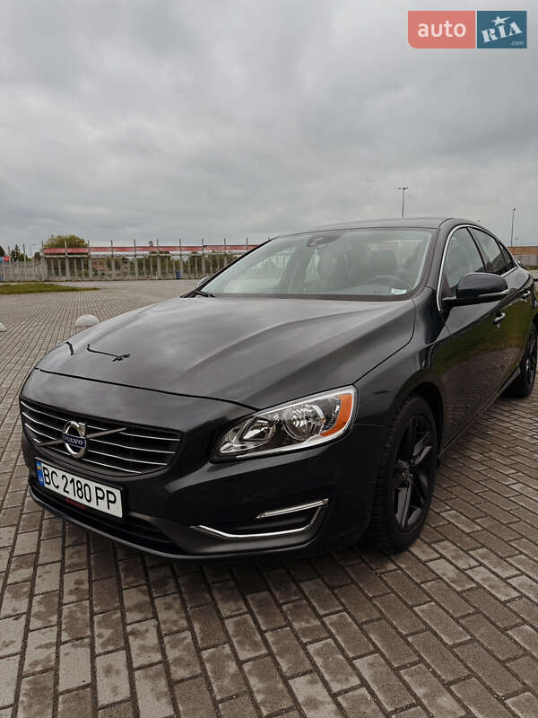 Volvo S60 (2013)