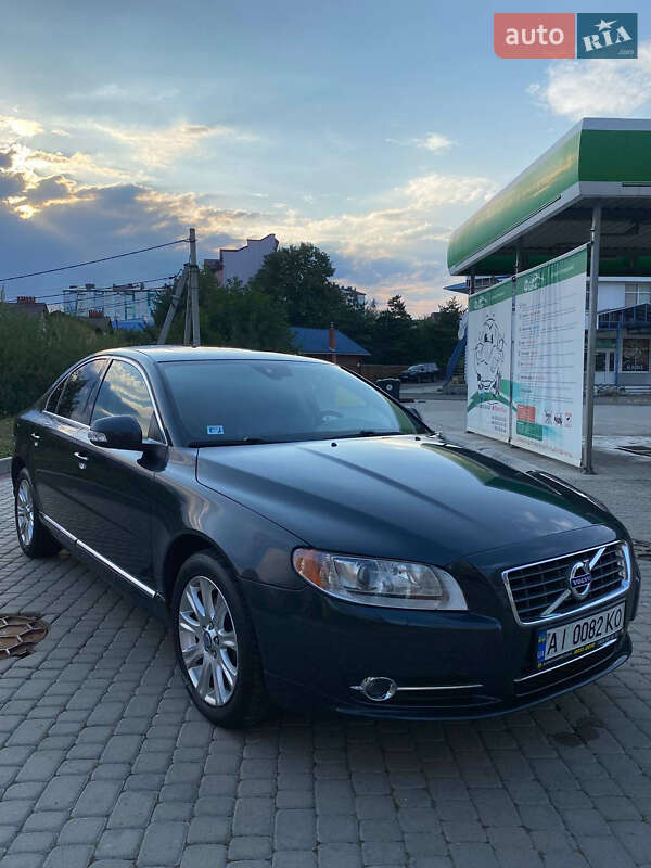 Volvo S80 (2011)
