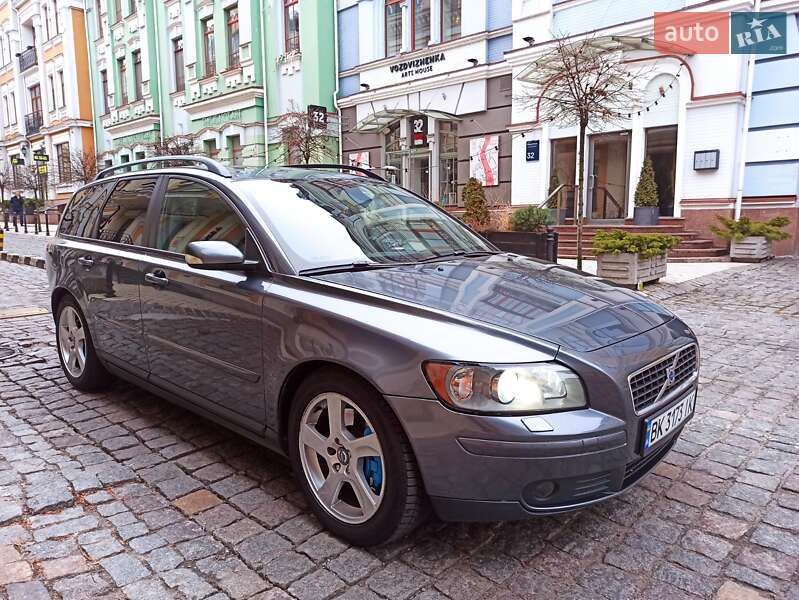 Volvo V50 (2006)