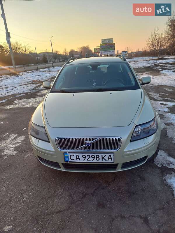 Volvo V50 (2006)