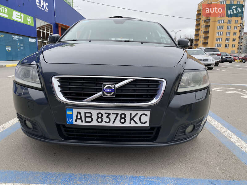 Volvo V50 (2009)
