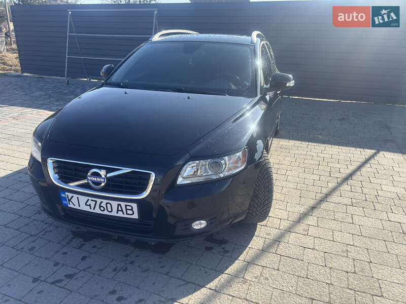 Volvo V50 (2011)