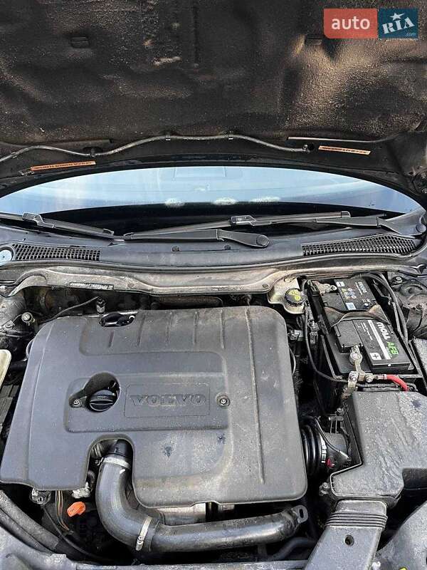 Volvo V50 (2009)
