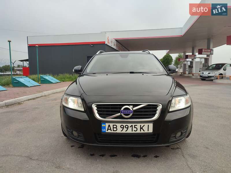 Volvo V50 (2010)