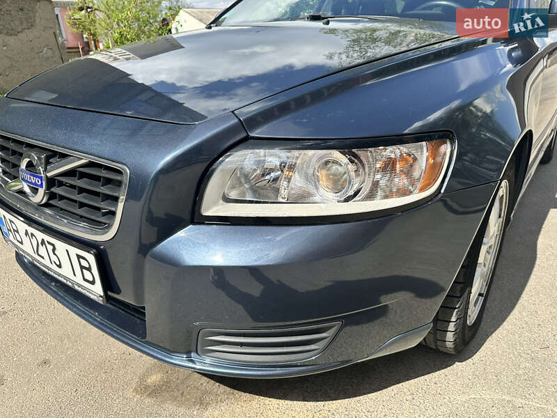 Volvo V50 (2011)
