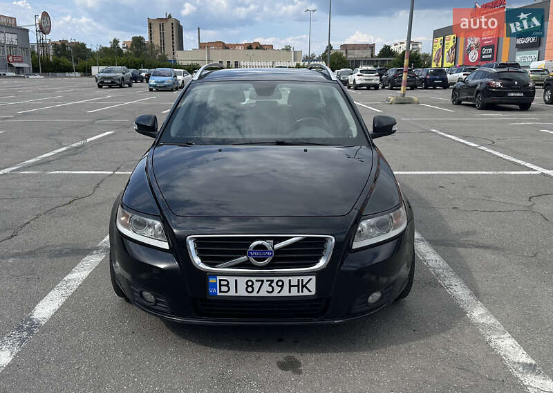 Volvo V50 (2012)