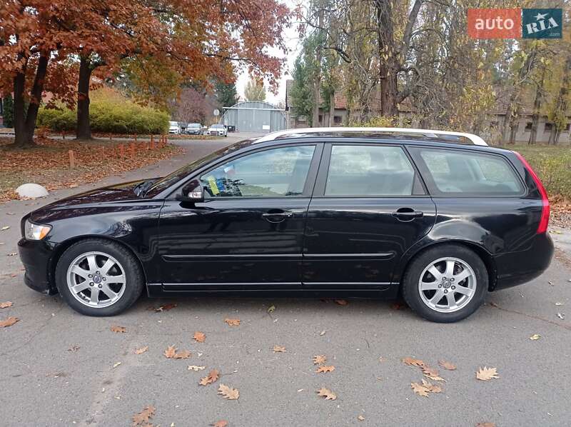 Volvo V50 (2011)