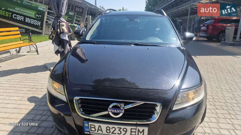 Volvo V50 (2011)