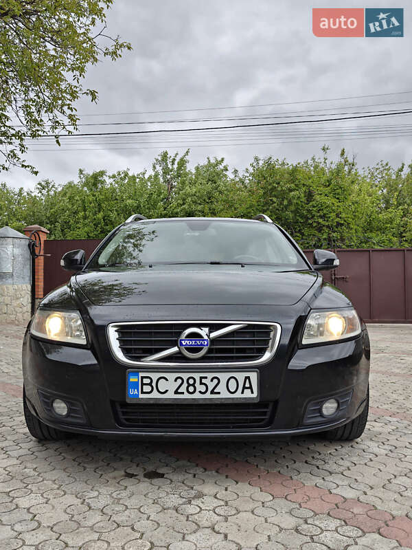 Volvo V50 (2011)