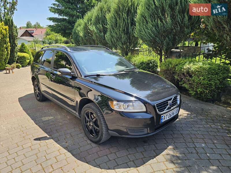Volvo V50 (2008)