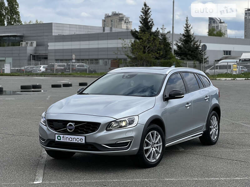Volvo V60 (2016)