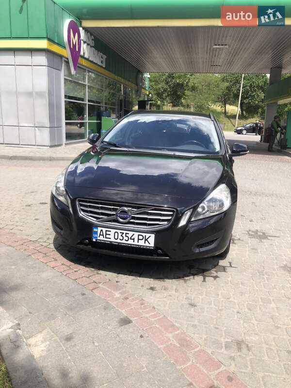 Volvo V60 (2012)