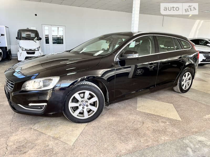 Volvo V60 (2015)
