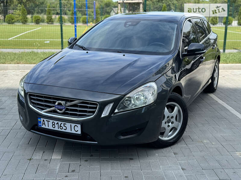 Volvo V60 (2011)
