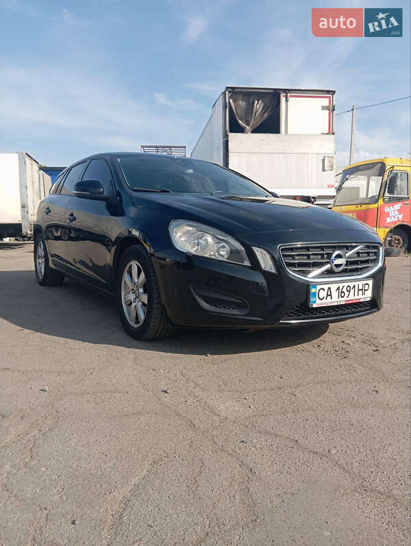 Volvo V60 (2012)
