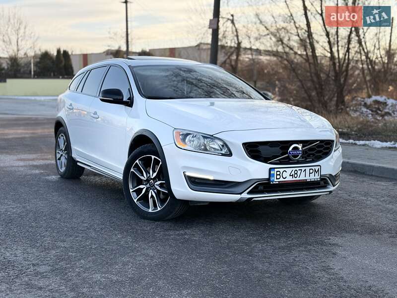 Volvo V60 (2015)