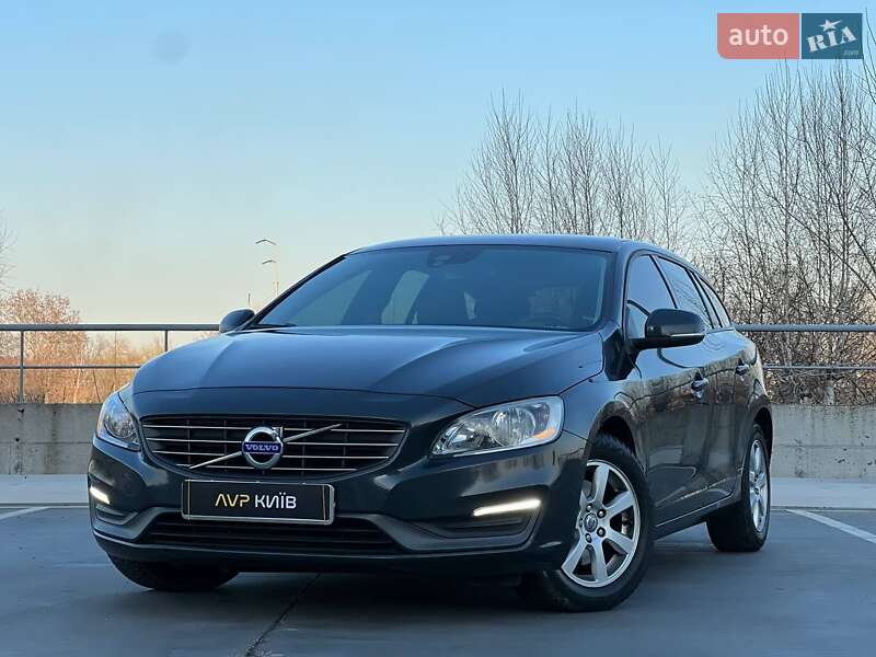 Volvo V60 (2014)