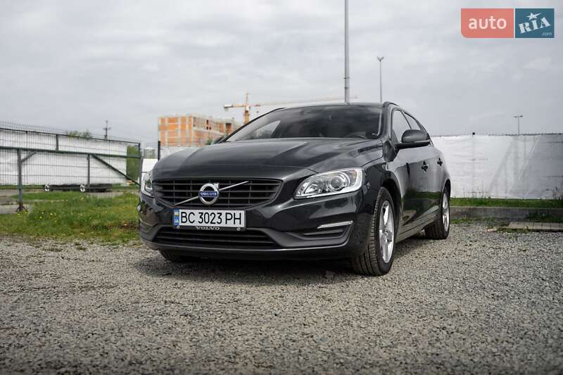 Volvo V60 (2015)