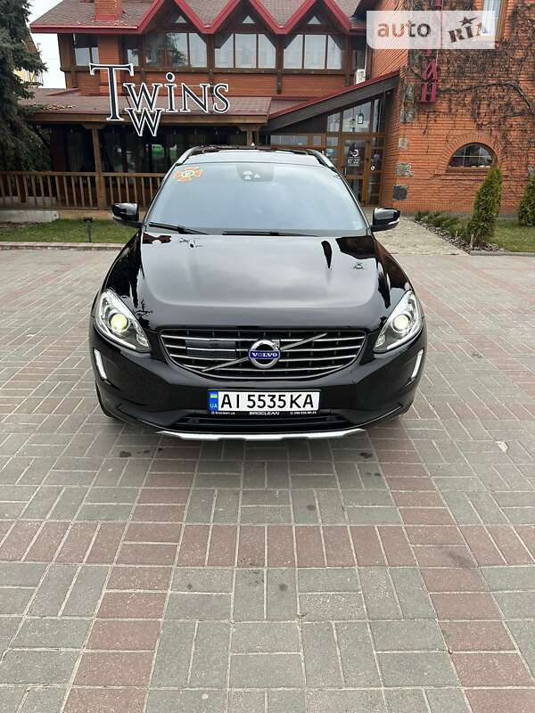 Volvo Xc60 (2015)