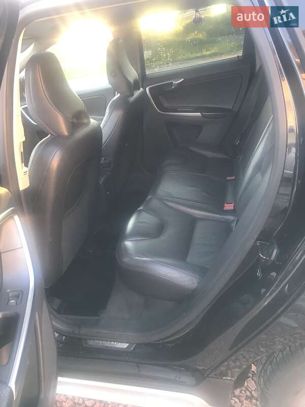 Volvo Xc60 (2010)