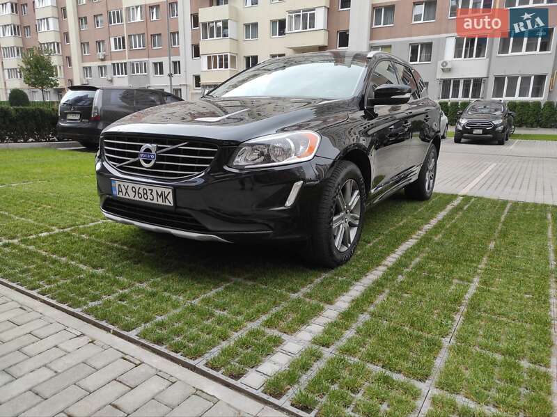 Volvo Xc60 (2015)
