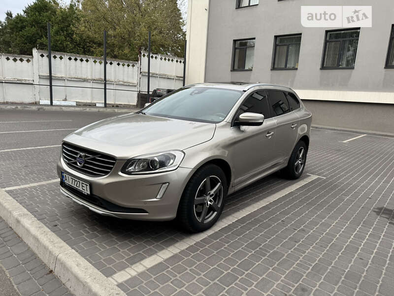 Volvo Xc60 (2016)