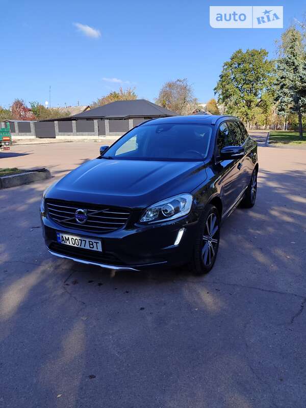 Volvo Xc60 (2015)