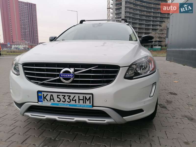 Volvo Xc60 (2017)
