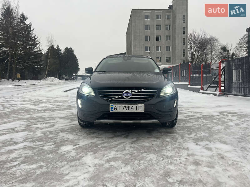 Volvo Xc60 (2016)