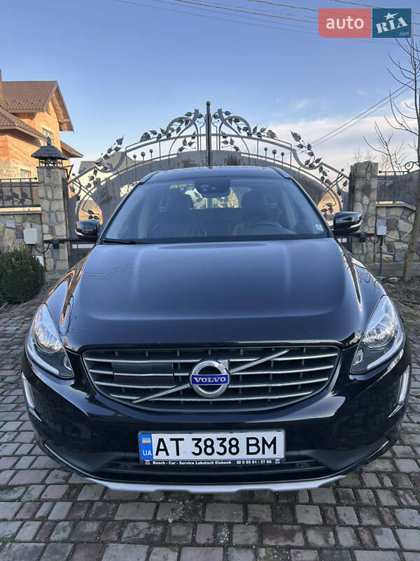 Volvo Xc60 (2017)