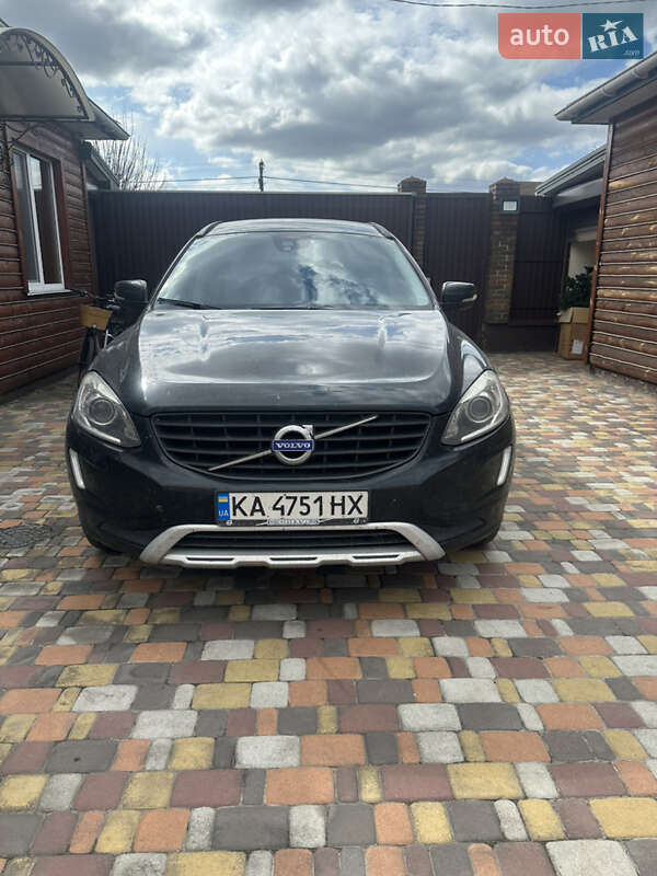 Volvo Xc60 (2015)